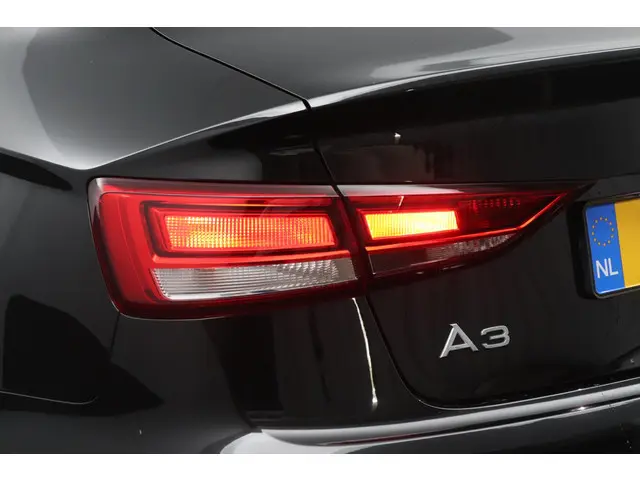 Audi A3 Limousine 30 TFSI Pro Line 2020 Benzine 38