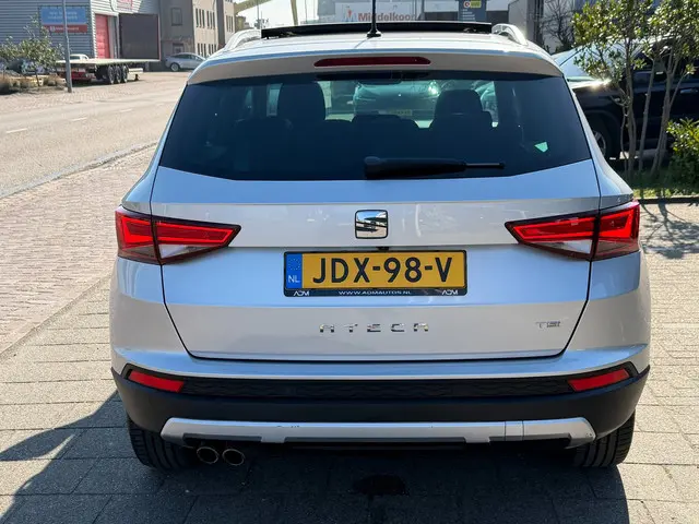 SEAT Ateca 1.4 EcoTSI Xcellence 2017 Benzine 14