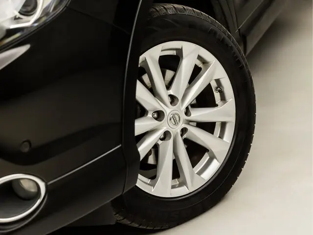 Nissan QASHQAI 1.2 Luxury 2014 Benzine 29