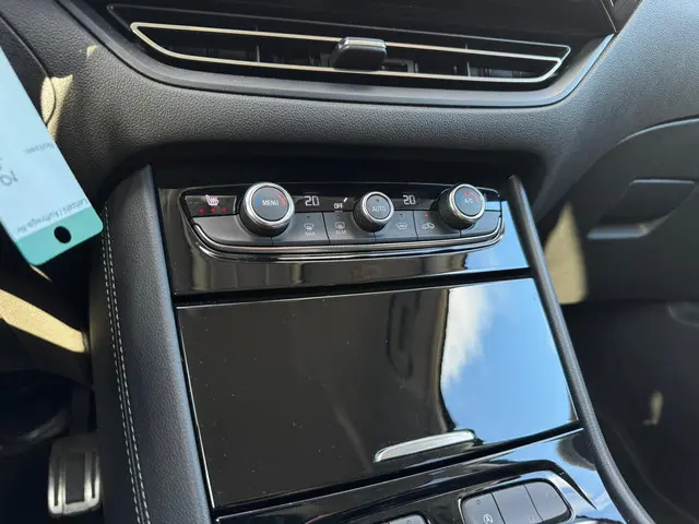 Opel Grandland 1.2 Turbo GS Line 2023 Benzine 16