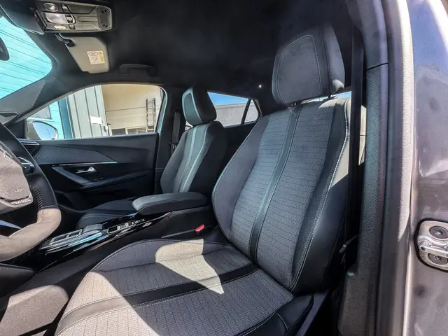 Peugeot 2008 3