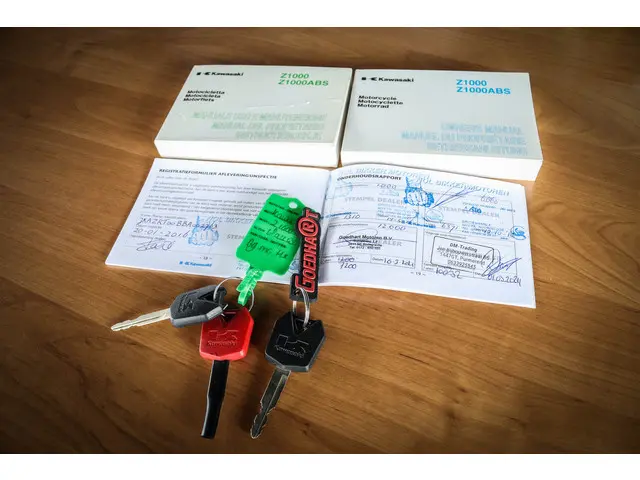 Kawasaki Z1000 Tour 2016 Benzine 15
