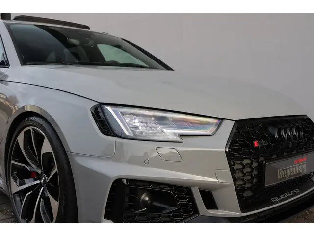 Audi RS4 2.9 TFSI Quattro 2018 Benzine 31