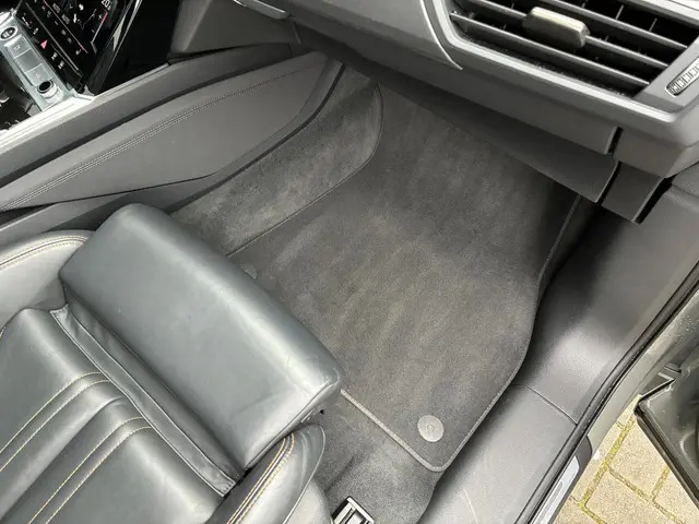 Audi e-tron HELAAS VERKOCHT!!! 2022 Elektrisch 44