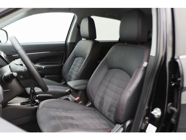 Mitsubishi ASX 1.6 Cleartec Connect Pro+ 2019 Benzine 10