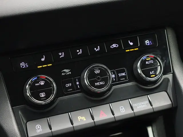 Škoda Karoq 1.5TSI/150PK ACT Clever Edition 2018 Benzine 23