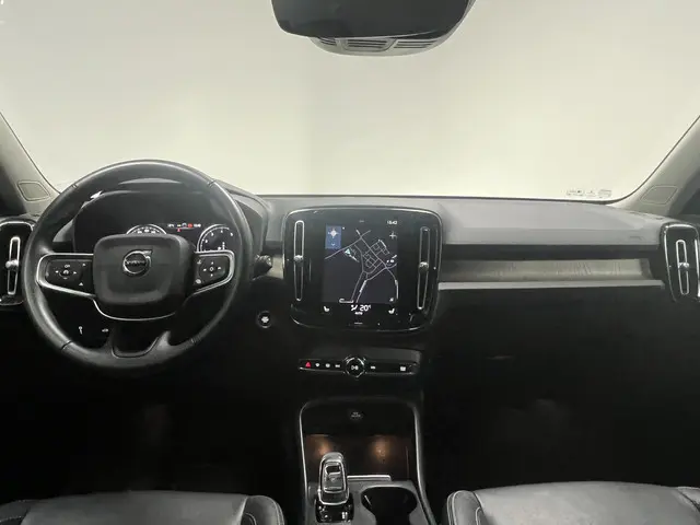 Volvo XC40 2.0 T4 Inscription 2019 Benzine 32