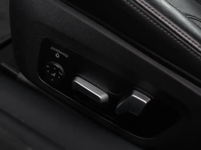 BMW 8 Serie Coupé M850i xDrive 2020 Benzine 14