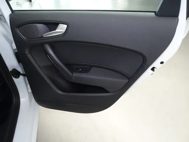 Audi A1 1.2 TFSI Sportback: 2014 Benzine 28