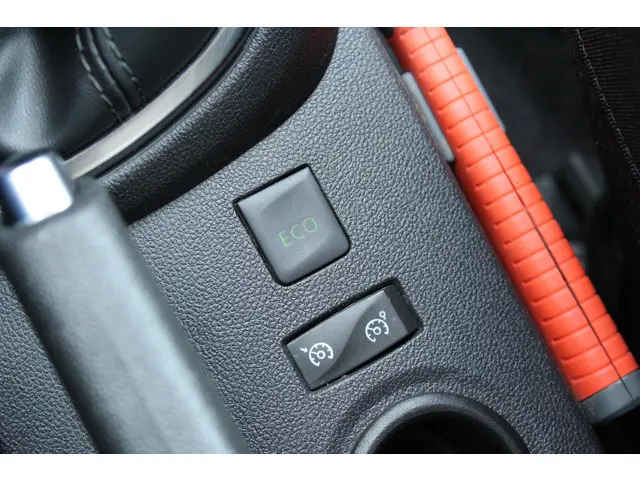 Renault Captur 0.9 TCe Limited 2020 Benzine 23