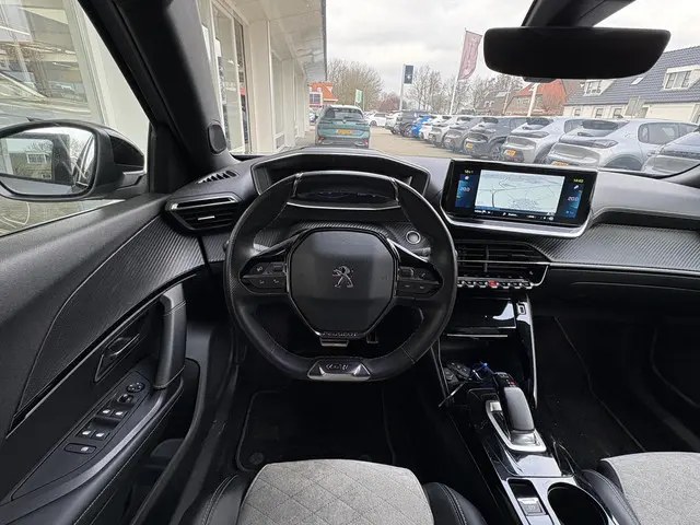 Peugeot e-2008 EV GT 50 kWh 2021 Elektrisch 15