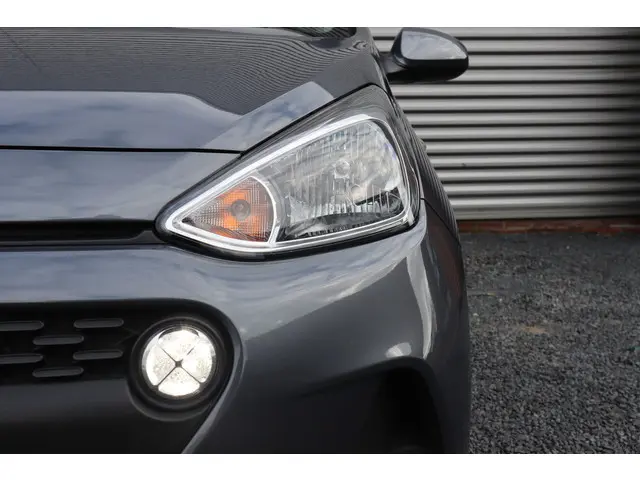 Hyundai i10 1.0i Comfort 2020 Benzine 12