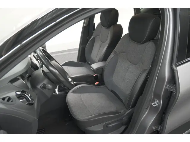 Renault Captur TCe 90 Intens 2019 Benzine 27