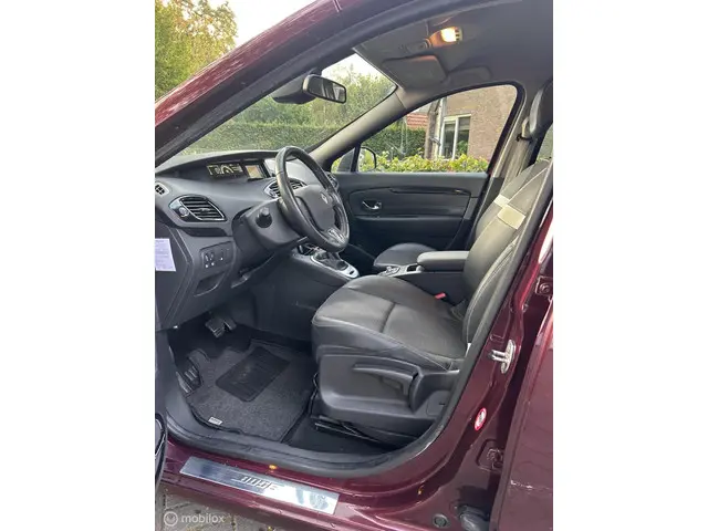 Renault Scénic 2.0 Bose 2013 Benzine 7