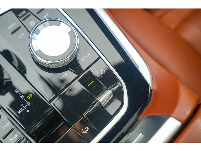 BMW X5 xDrive45e High Executive 2021 Hybride Benzine 29