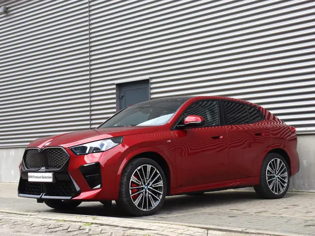 BMW iX2 eDrive20 2025 Elektrisch 36