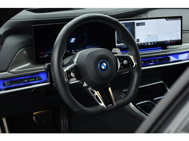 BMW 7 Serie 750e xDrive M Sport 2023 Hybride Benzine 5
