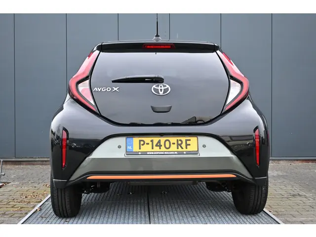 Toyota Aygo X 1.0 VVT-i MT Limited 2022 Benzine 5