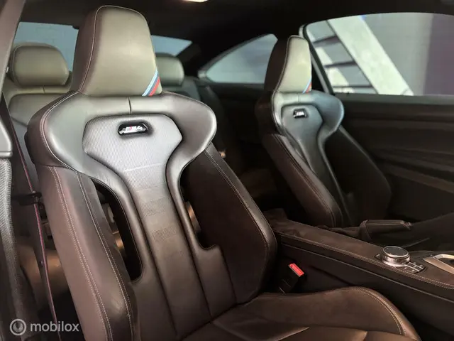 BMW M4 4-serie Coupé CS NL Auto 2018 Benzine 6