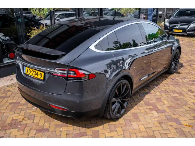 Tesla Model X 100D 7p.|Navi|Leder|22'' 2018 Elektrisch 24