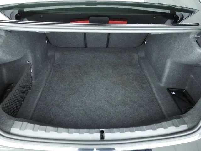 BMW 3 Serie 320i 2023 Benzine 9