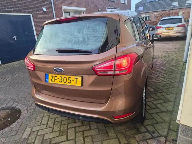 Ford B-MAX 1.0 EcoBoost Titanium 2013 Benzine 5