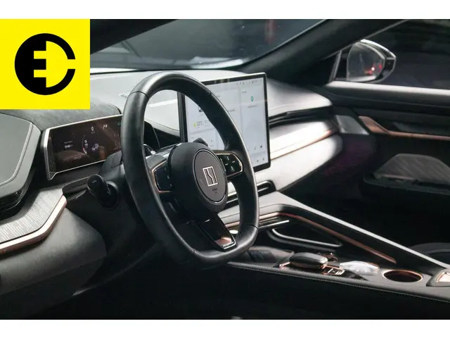 Zeekr 001 AWD Performance 100 kWh 2024 Elektrisch 28