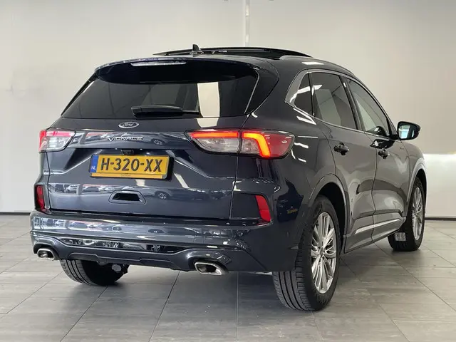 Ford Kuga 2.5 PHEV Vignale 2020 Hybride Benzine 2