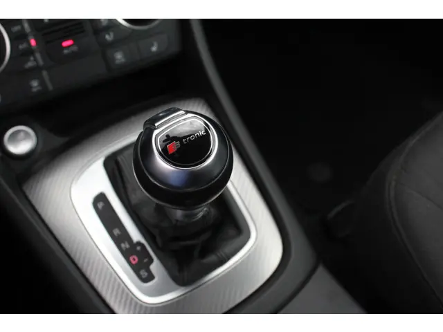 Audi Q3 1.4 TFSI 150pk sport S-Line 2015 Benzine 20