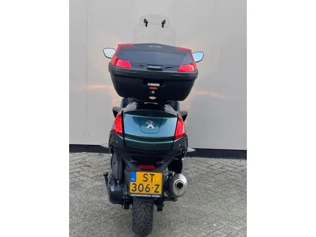 Peugeot Metropolis Scooter RS 2018 Benzine 8