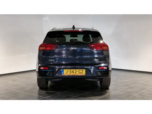 Kia e-Niro ExecutiveLine 64 kWh 2020 Elektrisch 9