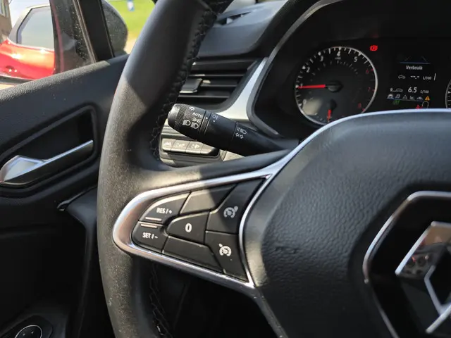 Renault Captur 1.0 TCe 90 techno 2023 Benzine 21