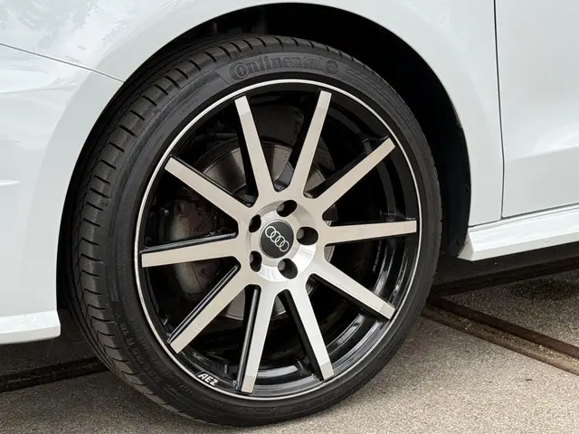 Audi A1 1.4 TFSI Sport Pro S-LINE 2015 Benzine 23