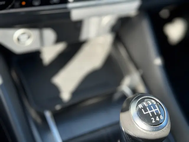 Nissan QASHQAI 1.3 MHEV N-Style 2022 Hybride Benzine 27