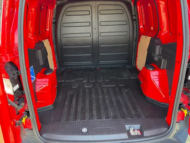 Ford Transit Courier 1.0 Trend EcoBoost S&S 2022 Benzine 9