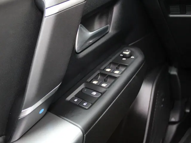 Jeep Compass First Edition 74 kWh 2026 Elektrisch 17