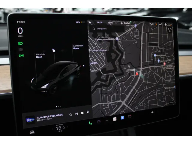 Tesla Model 3 RWD 2022 Elektrisch 10