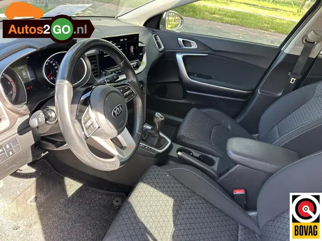 Kia Ceed 1.6 CRDi DynamicLine 2019 Diesel 15