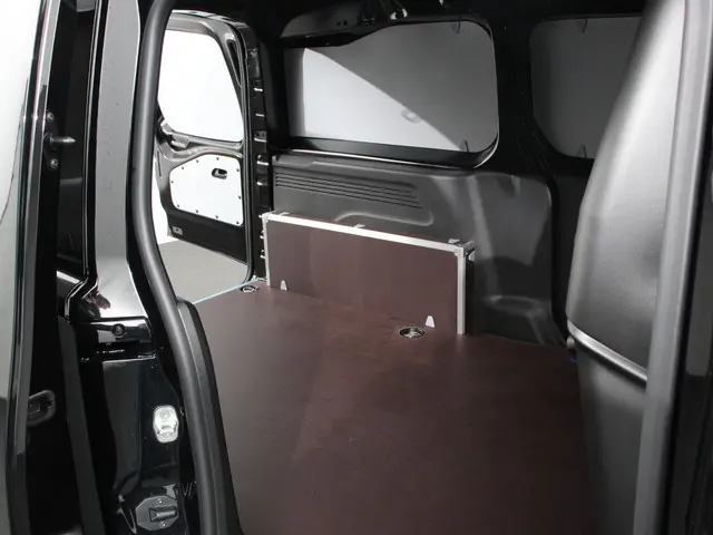 Opel Combo 1.5 BlueHDi 130 S&S L2 Automaat 2024 Diesel 32