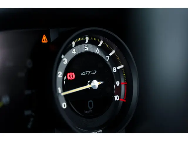 Porsche 911 4.0 GT3 Touring 2021 Benzine 43