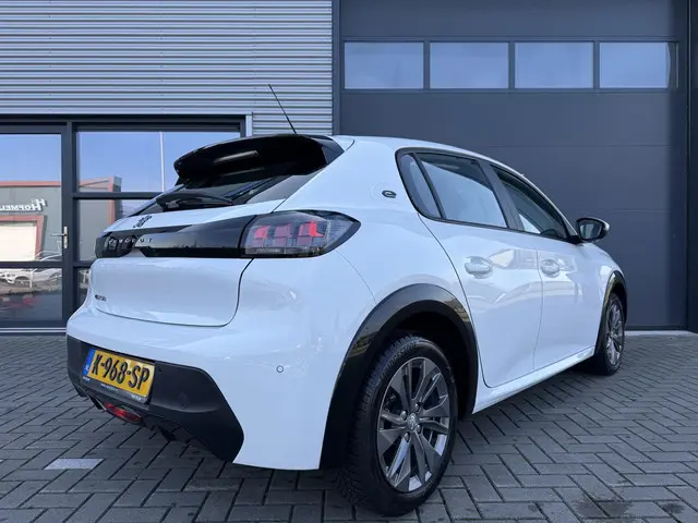 Peugeot e-208 EV Active Pack 50 kWh 2021 Elektrisch 33