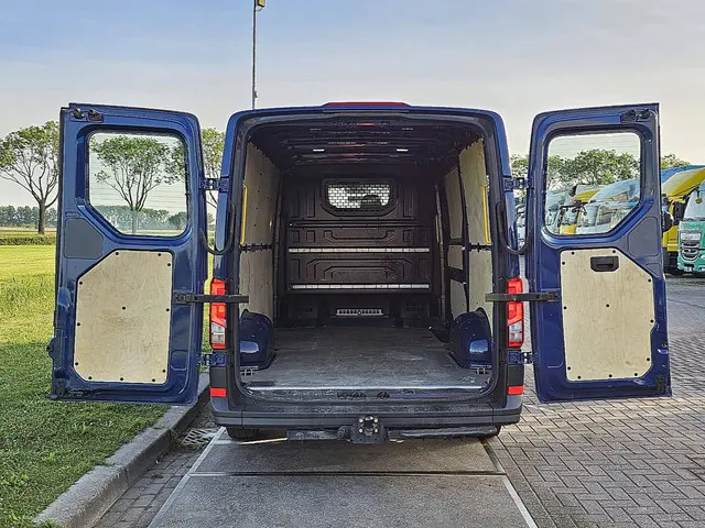 Volkswagen Crafter 35 2.0 2020 Diesel 12