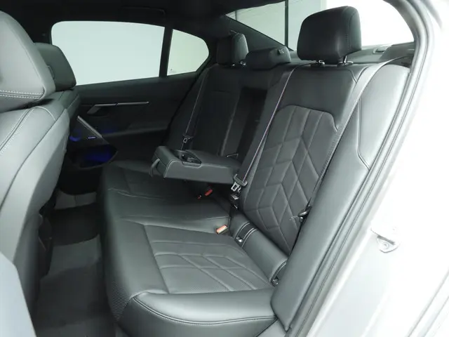 BMW 5 Serie 530e M Sport Edition 2026 Hybride Benzine 9