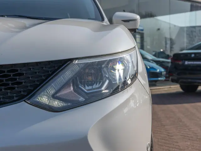 Nissan QASHQAI 1.6 Connect Edition 2015 Benzine 17