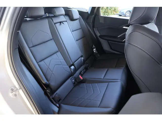 BMW iX1 eDrive20 67 kWh M Sport Edition 2025 Elektrisch 8