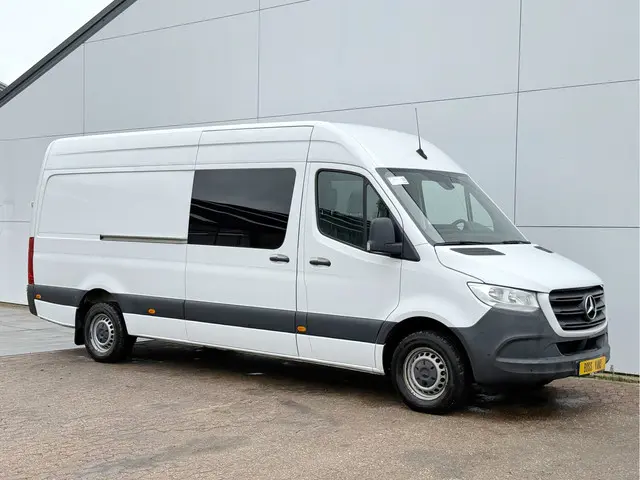 Mercedes-Benz Sprinter 319 1.9 CDI 2023 Diesel 4