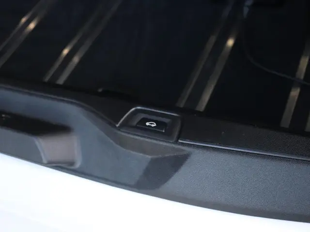 BMW X5 xDrive40i High Executive 2020 Benzine 18