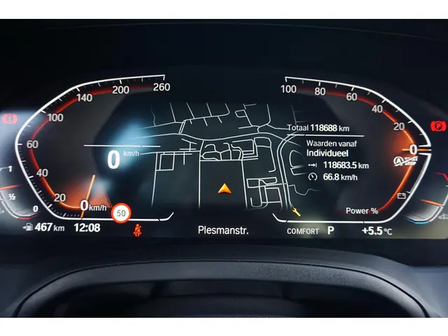 BMW 3 Serie Sedan 320i 2022 Benzine 16