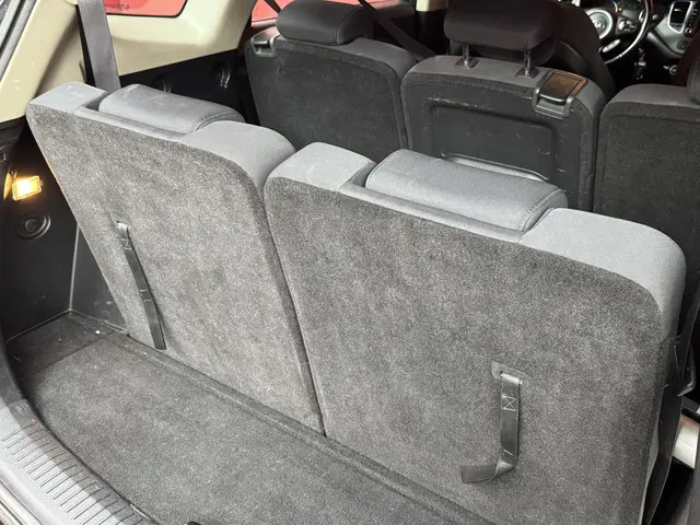 Kia Carens 2.0 GDi First Edition 2013 Benzine 14