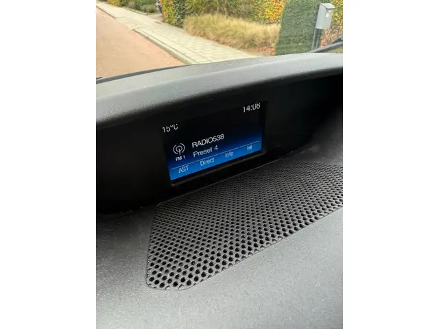 Ford Transit 330 2.0 TDCI L3H2 Trend 2019 Diesel 16